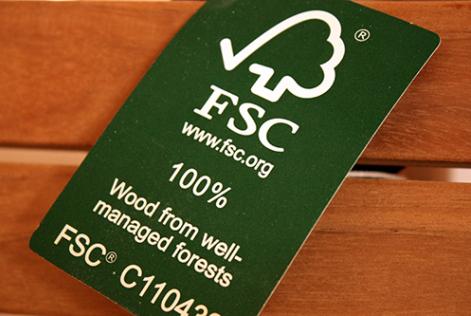 FSC 100% label on garden furniture