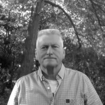 Andy_Sharkey - outdoor photo_cropped_bandw.